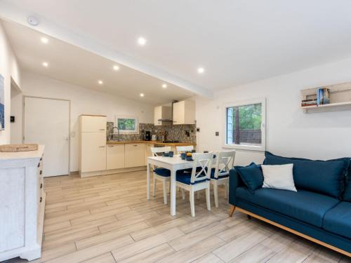 Lacanau Ski Chalet | Chalet Cottage Etoile de mer by Interhome