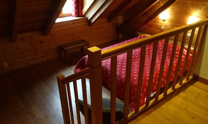 Nevache Ski Chalet | Chalet Dounia