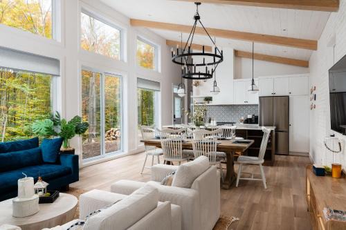 Lac Superieur Village Ski Chalet | Chalet Eau, style Lake house à Tremblant