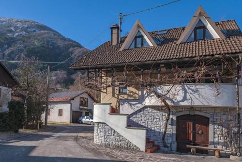 Zaga House | Chalet GoSlo