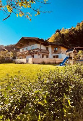 Leogang Apartment | Chalet Hoamat Leben