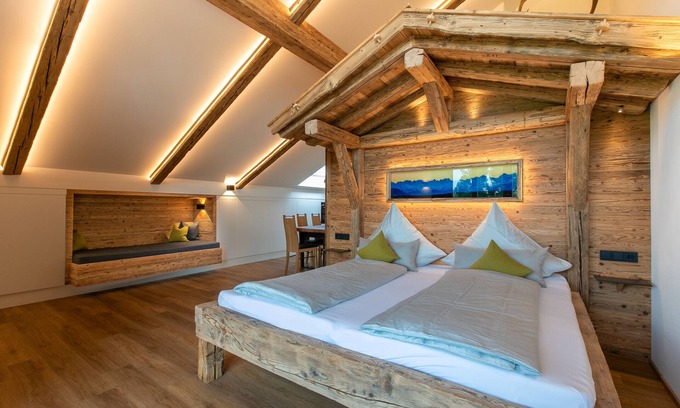 Gaißach Ski Chalet | Chalet 'Hochsitz' with Mountain View, Wi-Fi and Air Conditioning