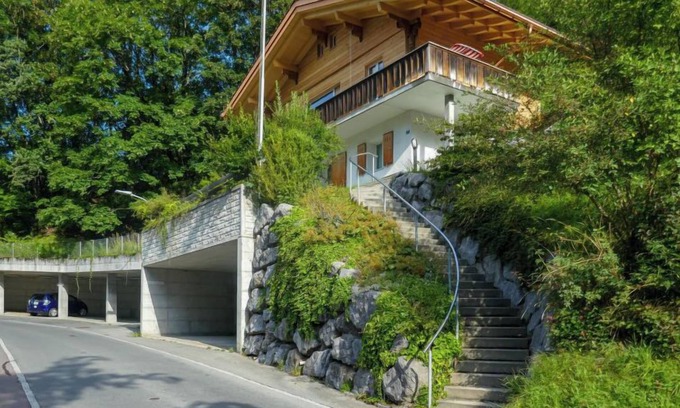 Grindelwald Apartment | Chalet Holzwurm by Interhome