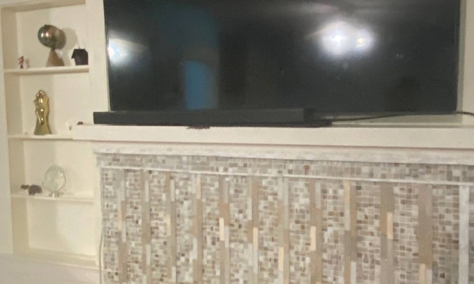Bellmore Apartment | Chalet Home, Central Location: Nassau, Long Island NY