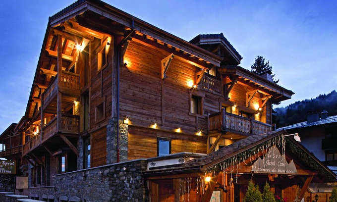 Les Gets Hotel | Chalet-Hôtel La Marmotte, La Tapiaz & SPA, The Originals Relais