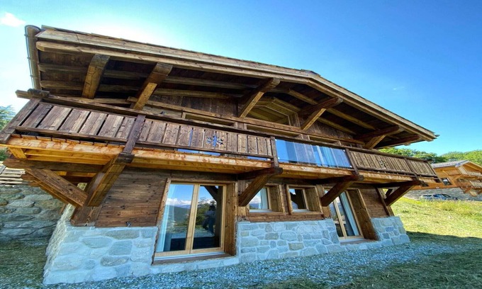 Vex Ski Chalet | Chalet in Les Masses with garden