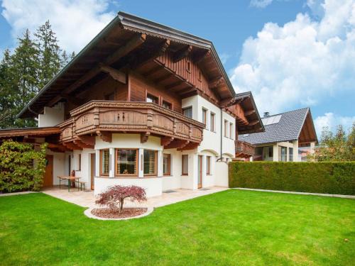 Reith im Alpbachtal House | Chalet in Reith near Ski Slopes
