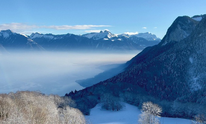 Thollon-les-Memises Ski Chalet | Chalet in the mountains with a view of Lake Geneva