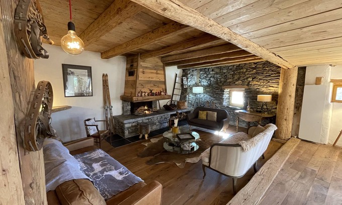 Seez Ski Chalet | Chalet in the heart of the Haute Tarentaise. Sleeps 11-13