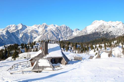 Kamnik Ski Chalet | Chalet Kočna - I FEEL ALPS