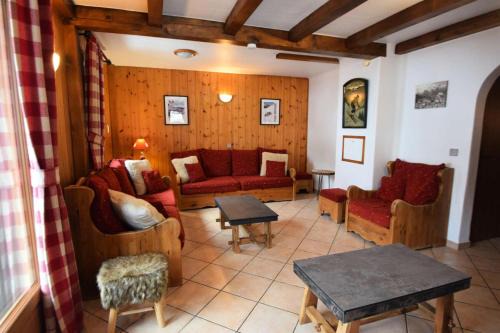 Plagne 1800 Ski Chalet | Chalet Le Becoin - CHALET MITOYEN 10/12 pers - 100m des pistes SAUNA- WIFI - PLAGNE 1800 MAE-6654