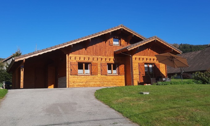 Gerbepal Ski Chalet | Chalet Les Marmottons 9 pers.Sauna,pool table, Nintendo