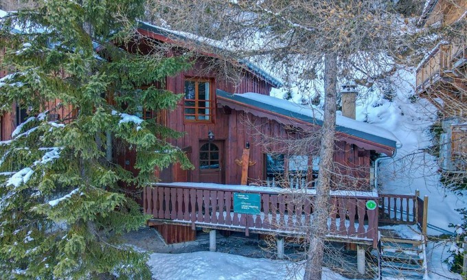 Plagne 1800 Ski Chalet | Chalet Lougarou - Plagne 1800 - 8 personnes - ski au pied