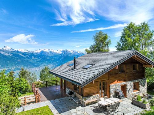 Saint-Pierre-de-Clages Ski Chalet | Chalet Mimique by Interhome