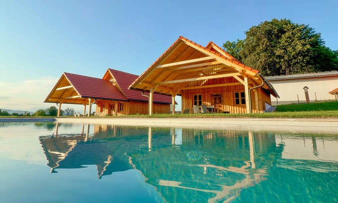 Rassach House | Chalet mit gemeinsamen Pool