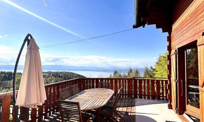 Thollon-les-Memises Ski Chalet | Chalet 'Mouflon - Vue Lac Imprenable' with Private Terrace and Balcony