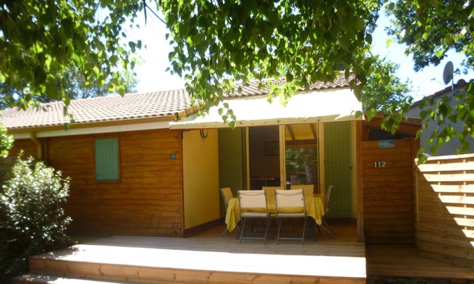 Hourtin Port Ski Chalet | Chalet near the lake