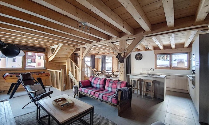 Saint-Jean-dʼAulps Ski Chalet | CHALET NEUF -SAINT JEAN D'AULPS STATION 12 PERSONNES - CIMES C6