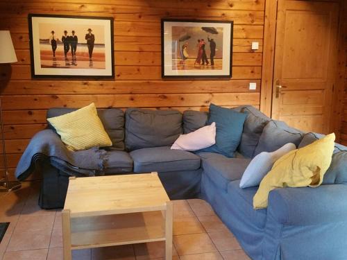 La Perriere Ski Chalet | Chalet Noëlla - Chalet traditionnel en bois à 250m des pistes, centre et animations, 14 pers - FR-1-513-60