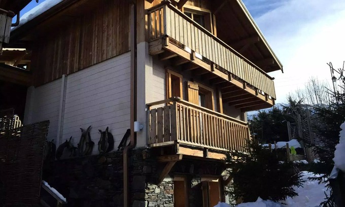 Saint-Marcel Apartment | Chalet Nubuck - 5 Rooms for 8 People