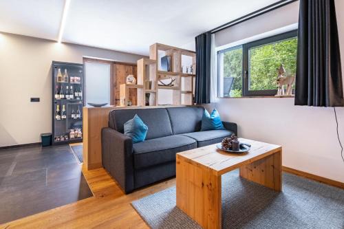 St. Valentin auf der Haide Ski Chalet | Chalet Ortles Apt ll