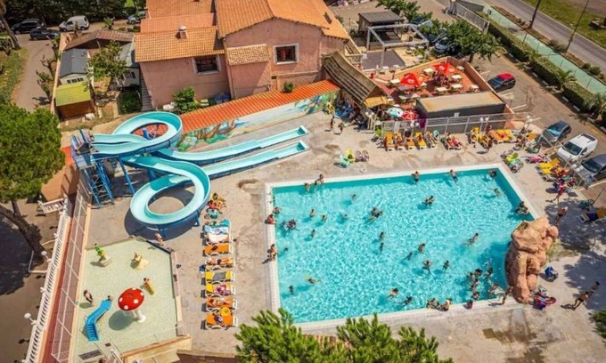 Serignan-Plage Ski Chalet | Chalet - Parc aquatique - ccahffd