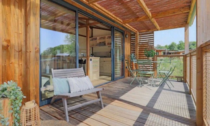 Saint-Jean-de-Monts Ski Chalet | Chalet - Parc aquatique - ccagheb