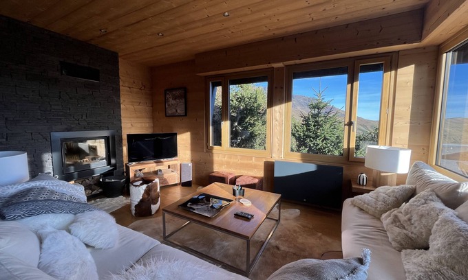 Saint-Lary-Soulan Ski Chalet | Chalet PLA D'ADET Saint Lary Soulan Labeled 1700m