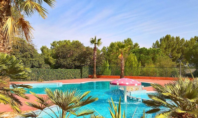 Agde Cabin | Chalet pour 6 proche Commerces et Plage