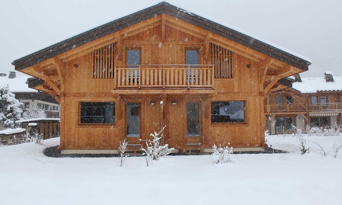 Samoens Ski Chalet | CHALET RECENT LARGE MASSIF SAMOENS 12 PEOPLE EQUIPMENT HIGH OF RANGE
