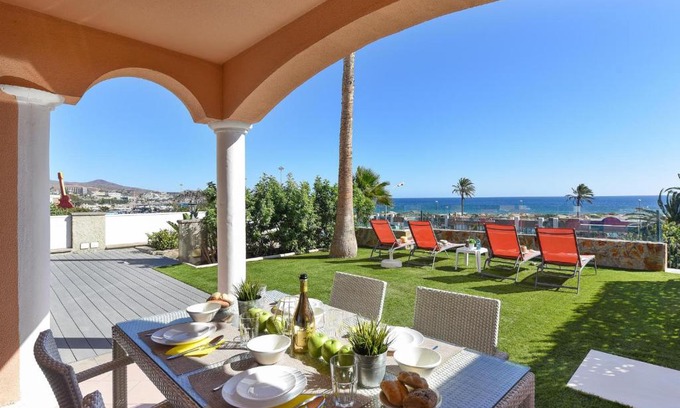 Playa del Ingles House | Chalet Santa Ana 2 by VillaGranCanaria