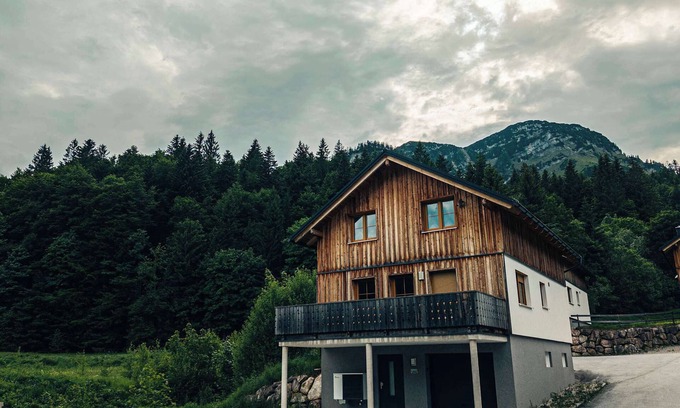 Altaussee Ski Chalet | Chalet Schönberg | Sauna | Kitchen | Parking
