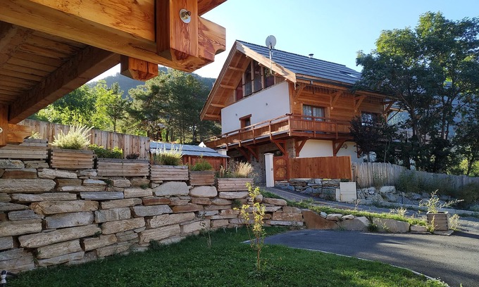 Briancon Ski Chalet | Chalet Serre chevalier Briancon