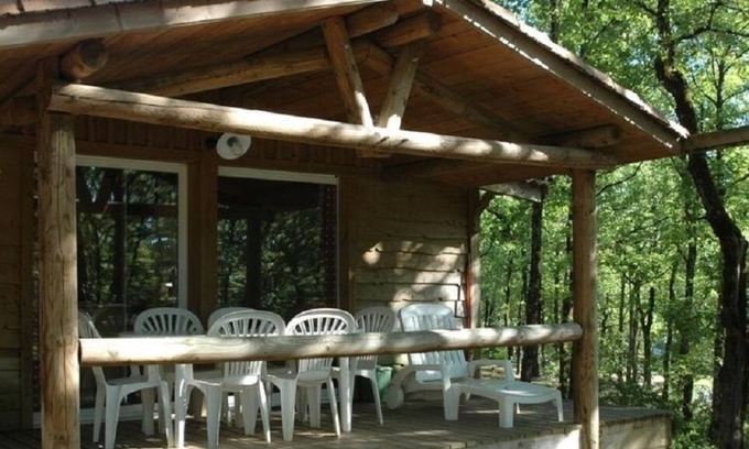 Saint-Cirq-Lapopie Ski Chalet | CHALET TAHOE 2