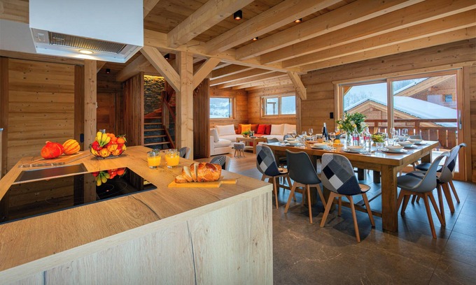 Le Chinaillon Ski Chalet | Chalet Trusquin - Mountain retreat spa and games room - OVO Network