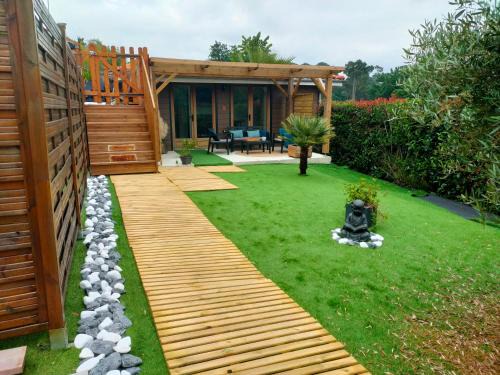 La Teste-de-Buch Ski Chalet | Chalet vacances avec jardin près d'Arcachon 2 personnes