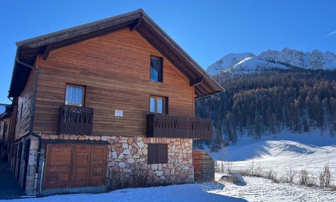 Les Claux Ski Chalet | Chalet VARS 8 à 10 personnes, proche des pistes