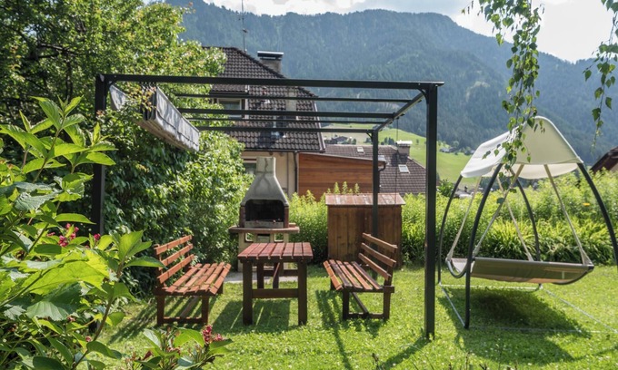 Ortisei Ski Chalet | Chalet 'Villa Rondula' with Mountain View, Shared Pool and Wi-Fi