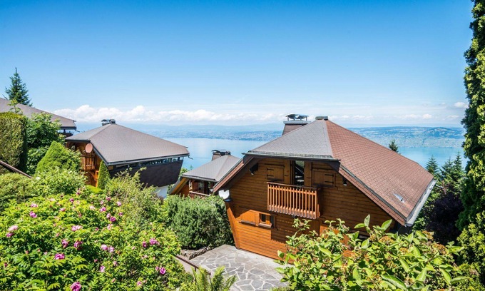 Thollon-les-Memises Ski Chalet | Chalet with a view over Lake Geneva