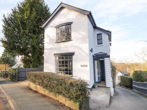 Malvern House | Chalk Cottage