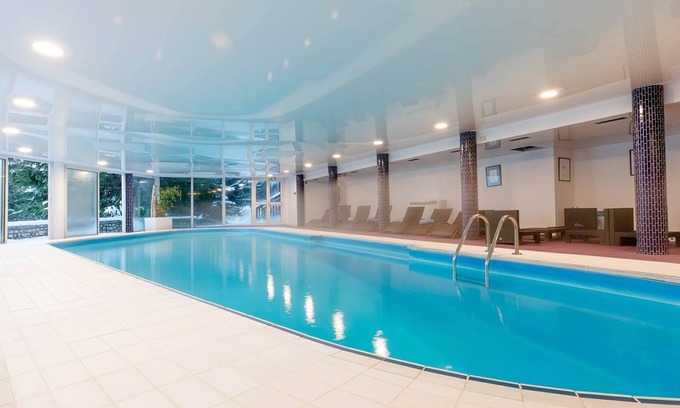 Les Deux Alpes Apartment | Chambre à 300m des Pistes | Cosy + Accès Jacuzzi