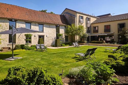 Mauregard Bed & Breakfast | Chambre d'hôtes Les Herbes Folles