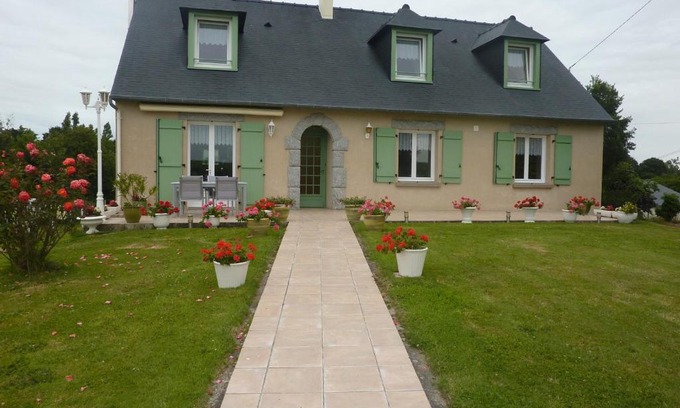 Roz-Landrieux Bed & Breakfast | Chambre D'Hote