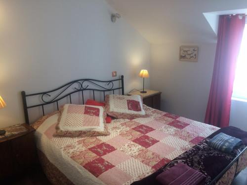 Domme Bed & Breakfast | Chambre Lascaux aux Meulieres a Domme