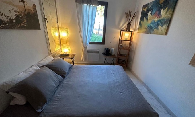 Le Cannet House | Chambre privé avec Sdb privative