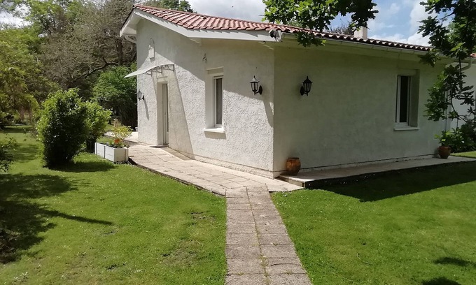 Arsac Bed & Breakfast | Chambres D'hôte Dans un Cadre Tranquille et Agreable