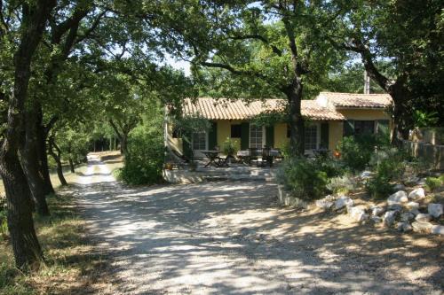 Eyragues House | Chambres d'hôtes de la gardy
