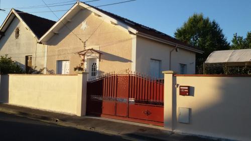 Cenon House | Chambres & Table d'hôtes La Bordelaise
