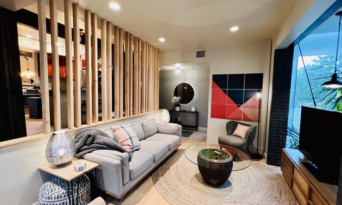 Five Points House | Champa House - Easy access to Rino/Ballpark/Downtown