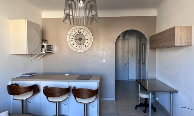 Le Cannet Apartment | CHANCE